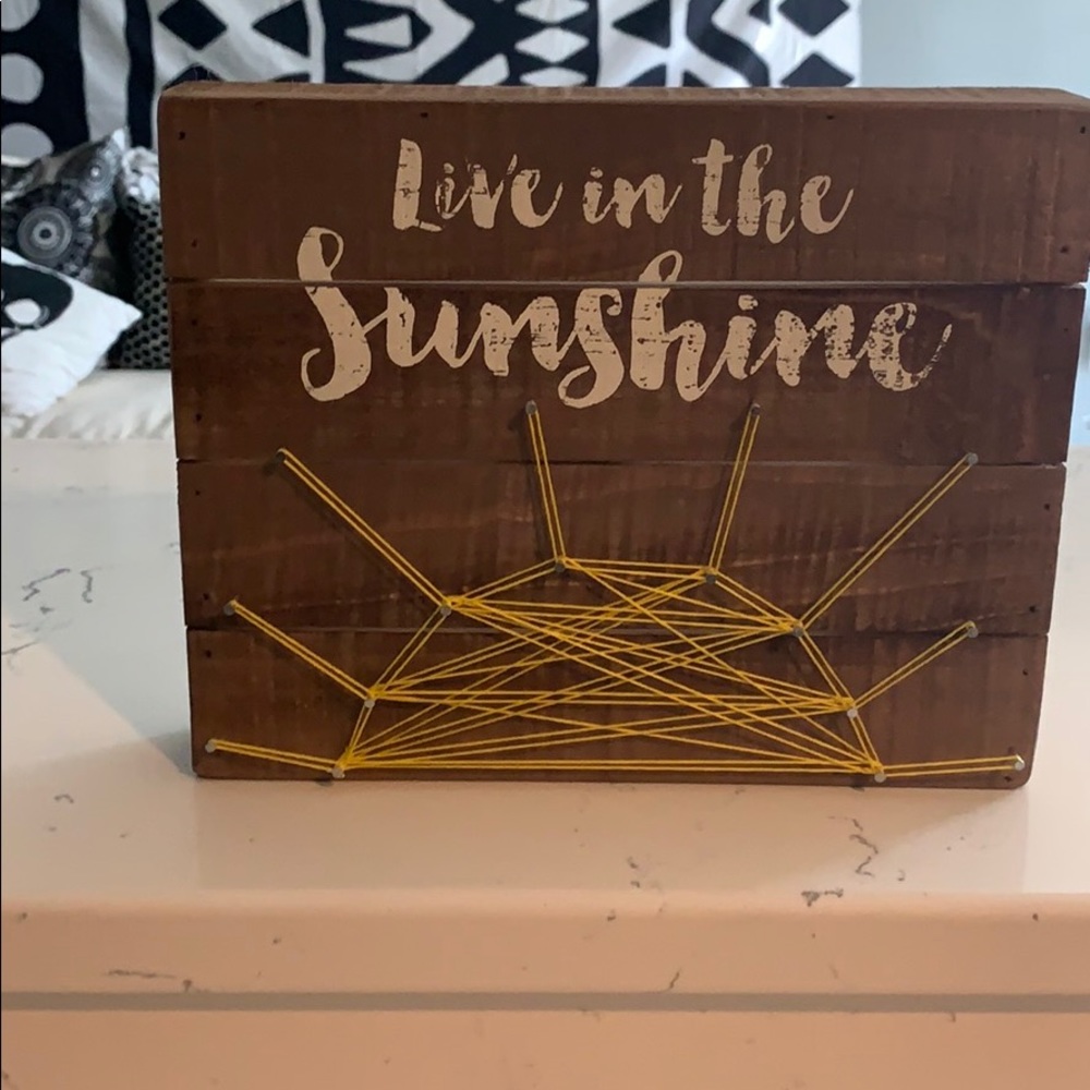 Sun Accent Picture